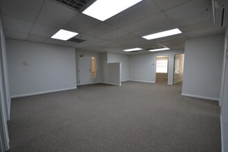 1090 Adams St, Benicia, CA à louer Photo intérieure– Image 1 sur 9