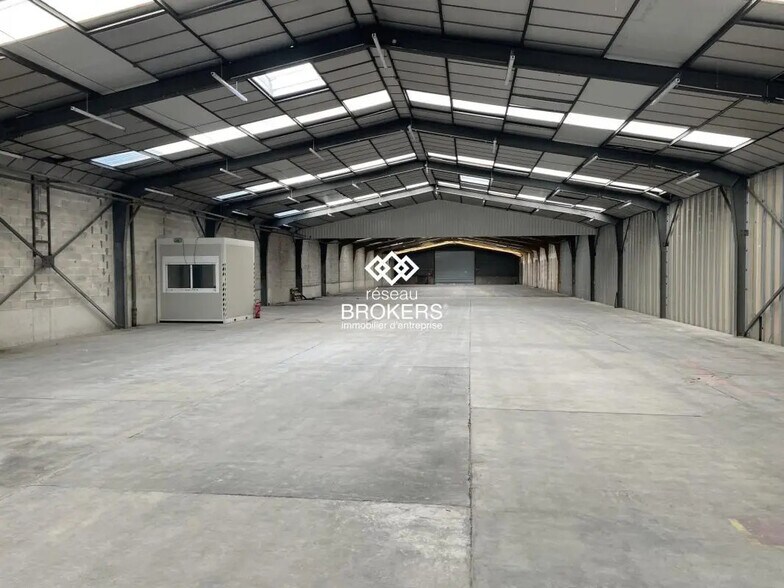 Industriel/Logistique dans Montbéliard à louer - Photo intérieure – Image 2 sur 3