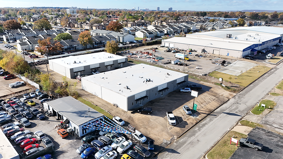 Park 46 Portfolio portefeuille de 2 biens à vendre sur LoopNet.fr - Photo de l’immeuble – Image 3 sur 27