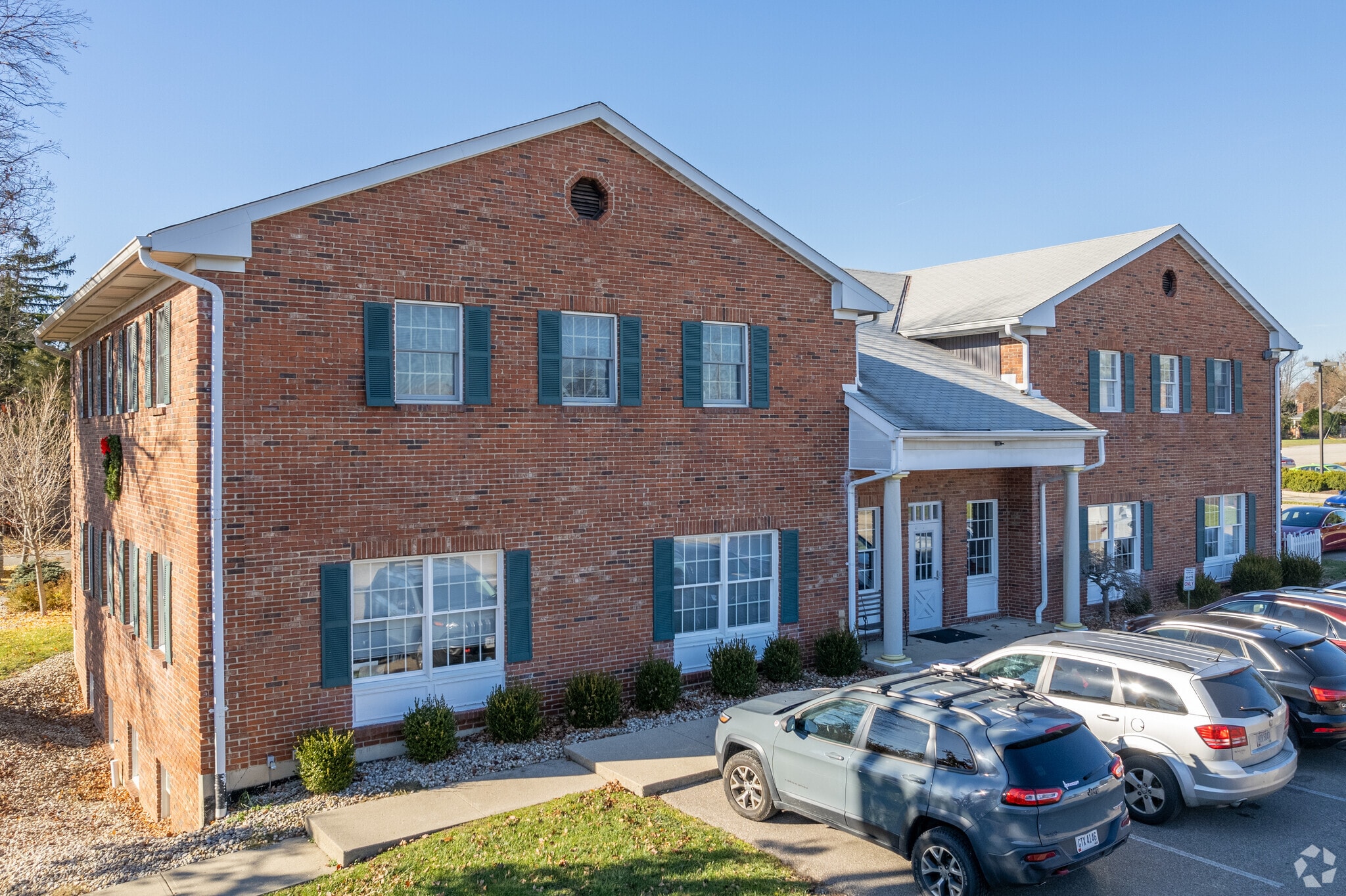 7800 Cooper Rd, Montgomery, OH à louer Photo principale– Image 1 sur 9