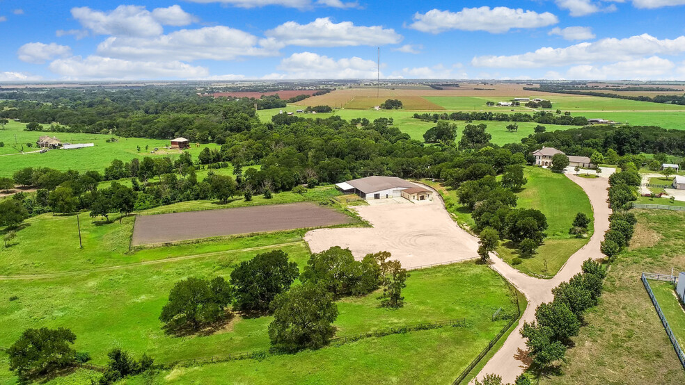 160 Gabriel Farms Dr, Hutto, TX à vendre - Aérien – Image 2 sur 16