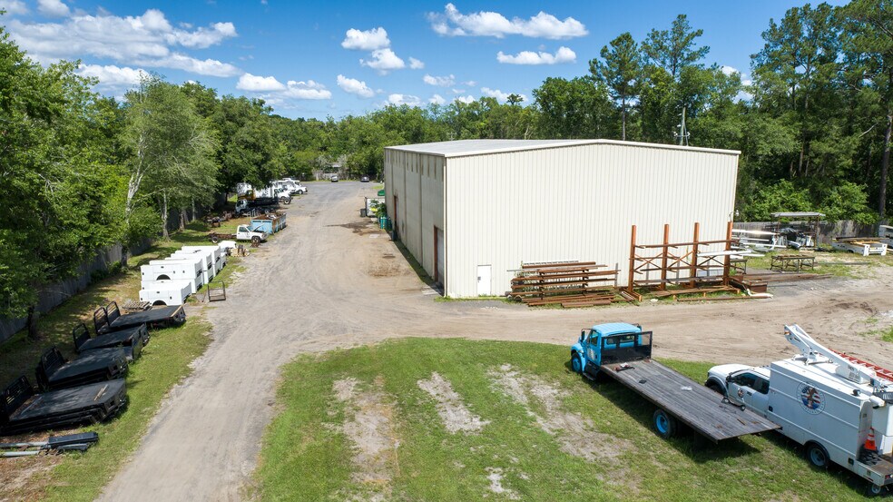 1168 Cahoon Rd S, Jacksonville, FL à vendre - Photo de l’immeuble – Image 3 sur 9
