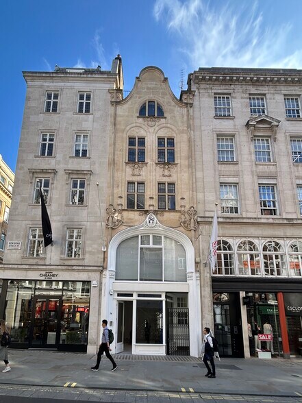 74 New Bond St, Londres à louer - Photo de l’immeuble – Image 3 sur 5