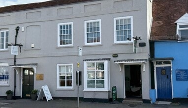 20 Aylesbury End, Beaconsfield à louer Photo de l’immeuble– Image 1 sur 4