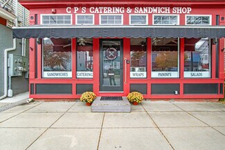 Plus de détails pour 366 Wood St, Bristol, RI - Local commercial à vendre