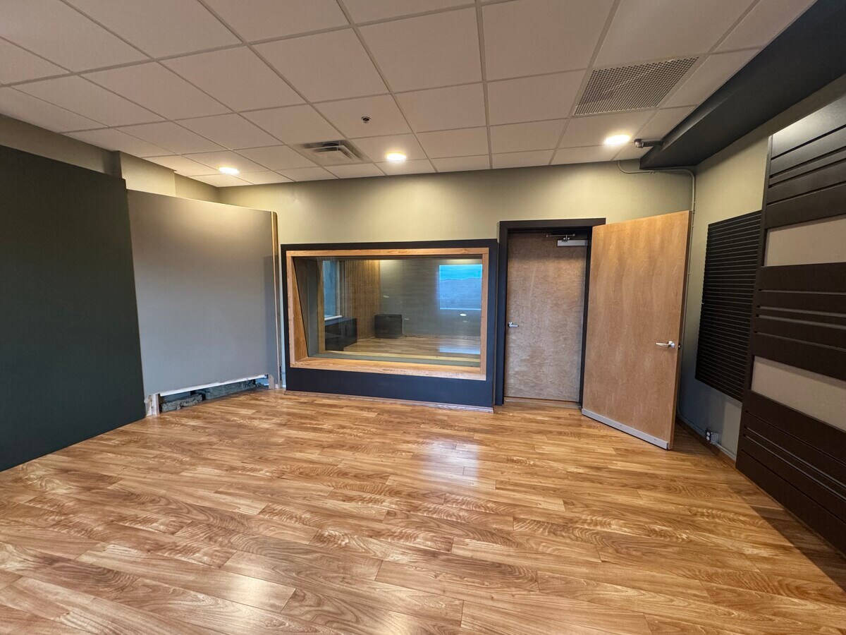 30746 Bryant Dr, Evergreen, CO 80439 - Lot 401 - - Photo intérieure - Image 1 of 18