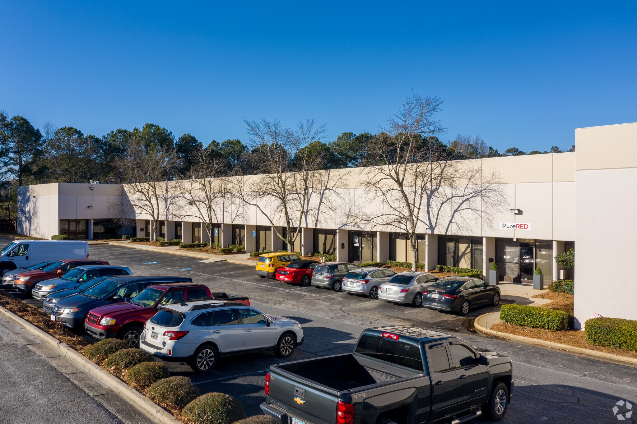 2020-2026 Weems Rd, Tucker, GA à louer Photo de l’immeuble– Image 1 sur 8