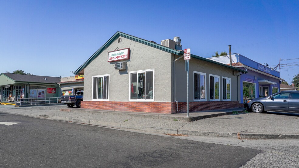 961-971 Front St, Novato, CA à vendre - Photo de l’immeuble – Image 3 sur 8