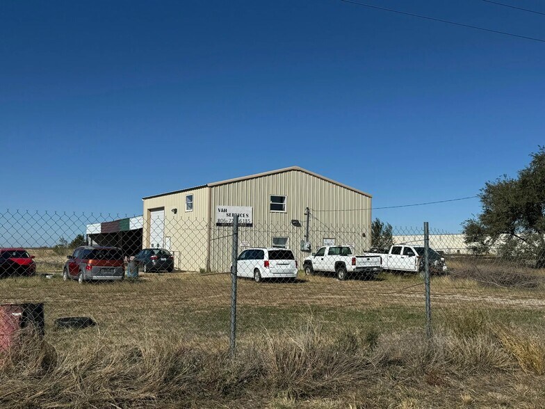 4901 N Whitaker Rd, Amarillo, TX à vendre - Photo de l’immeuble – Image 2 sur 3
