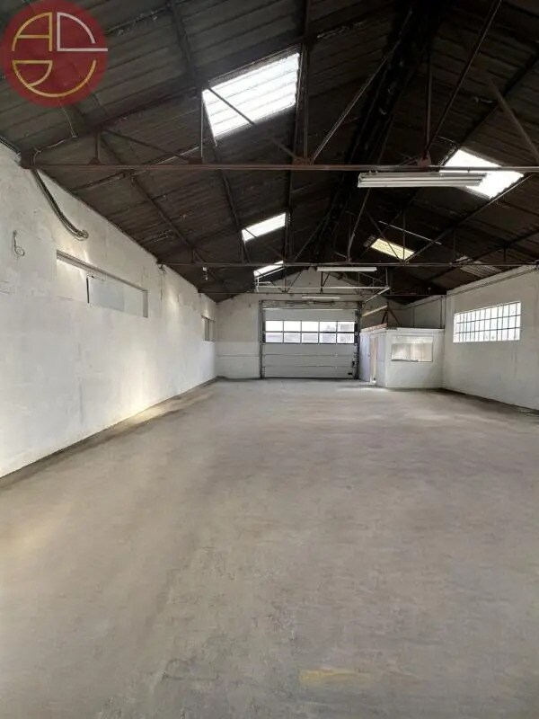 Plus de détails pour Industriel/Logistique à louer