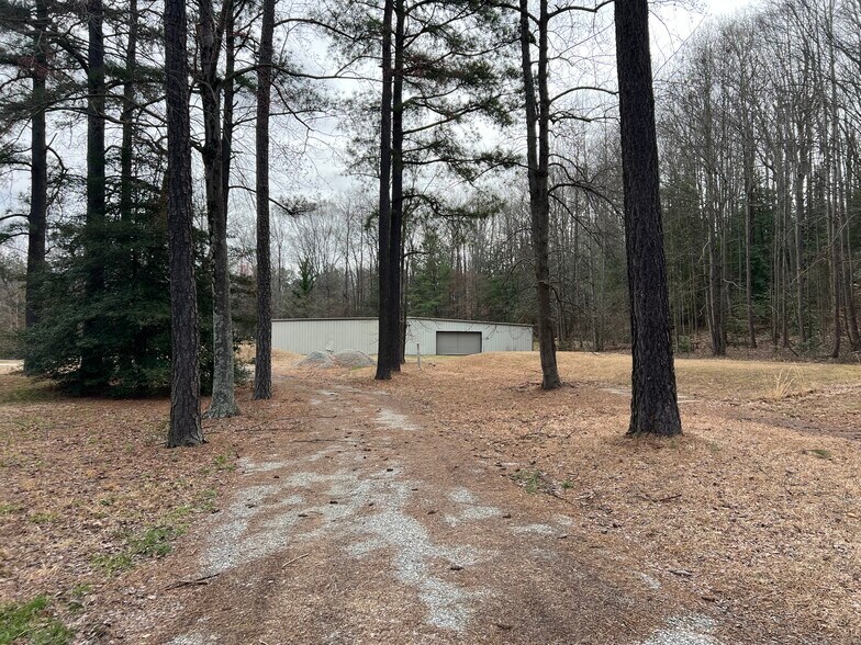 11949 Hogans Aly, Chester, VA à vendre - Photo principale – Image 1 sur 6