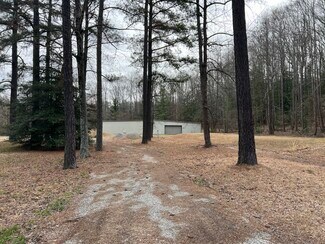 Plus de détails pour 11949 Hogans Aly, Chester, VA - Spécialisé à vendre