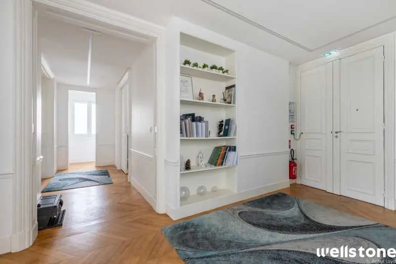 Bureau dans Paris à louer - Photo de l’immeuble – Image 3 sur 15