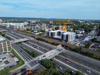 431 Dr Martin Luther King Jr Blvd, East Orange, NJ à louer - Photo de l’immeuble – Image 3 sur 11