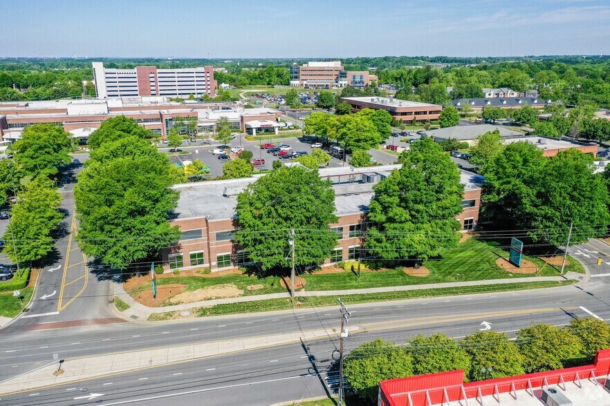 10620 Park Rd, Charlotte, NC à louer - Aérien – Image 3 sur 3