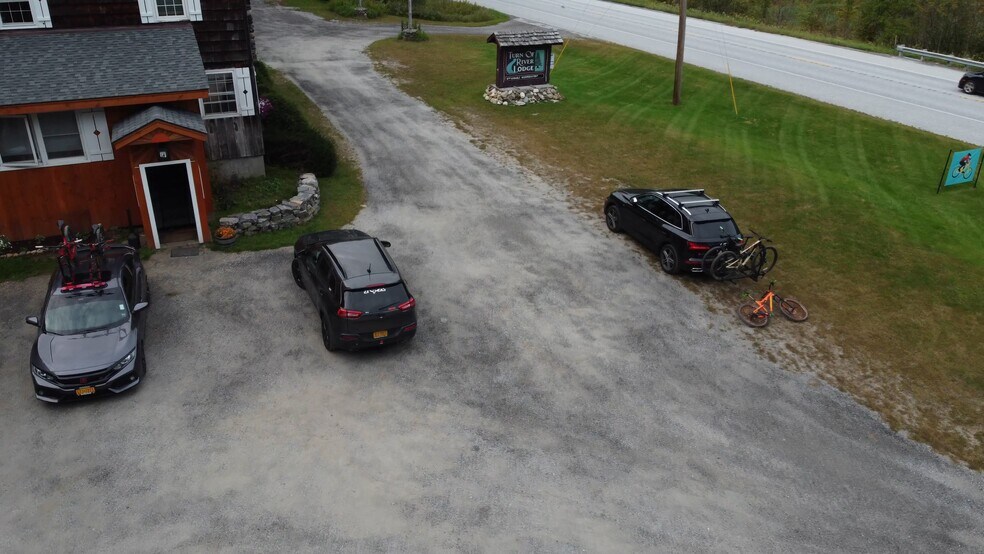 5672 US Route 4, Killington, VT à vendre - Vidéo sur l’annonce professionnelle – Image 2 sur 21