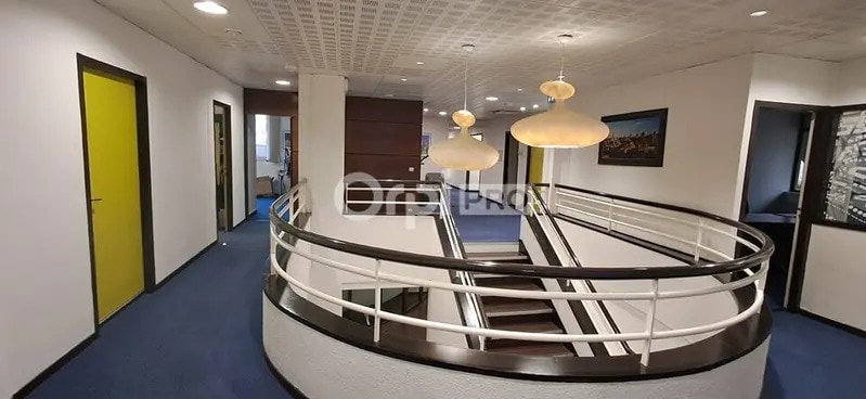 Bureau dans Pau à vendre - Photo intérieure – Image 2 sur 17