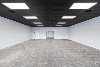 14520-14540 S Tamiami Trl, Fort Myers, FL à louer Photo intérieure– Image 1 sur 4