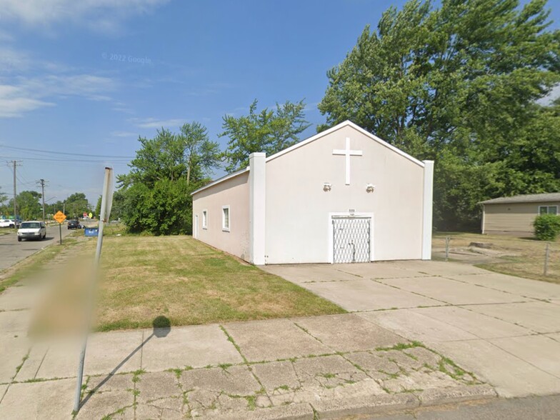 8909 Holcomb St, Detroit, MI à vendre - Photo de l’immeuble – Image 1 sur 1