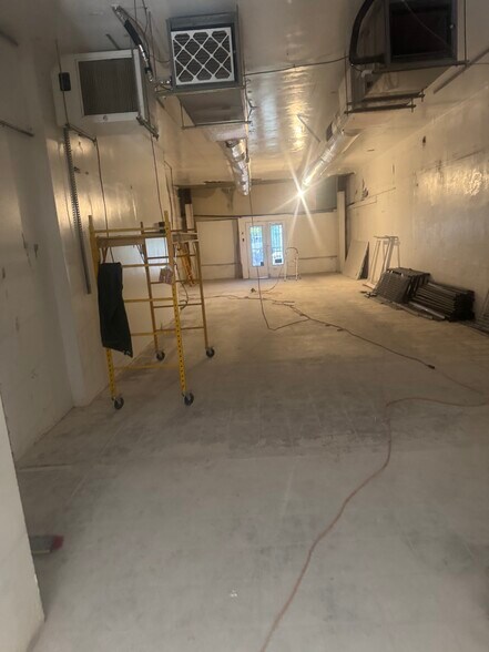 5438-5440 Monte Vista St, Los Angeles, CA à louer - Photo de l’immeuble – Image 2 sur 4