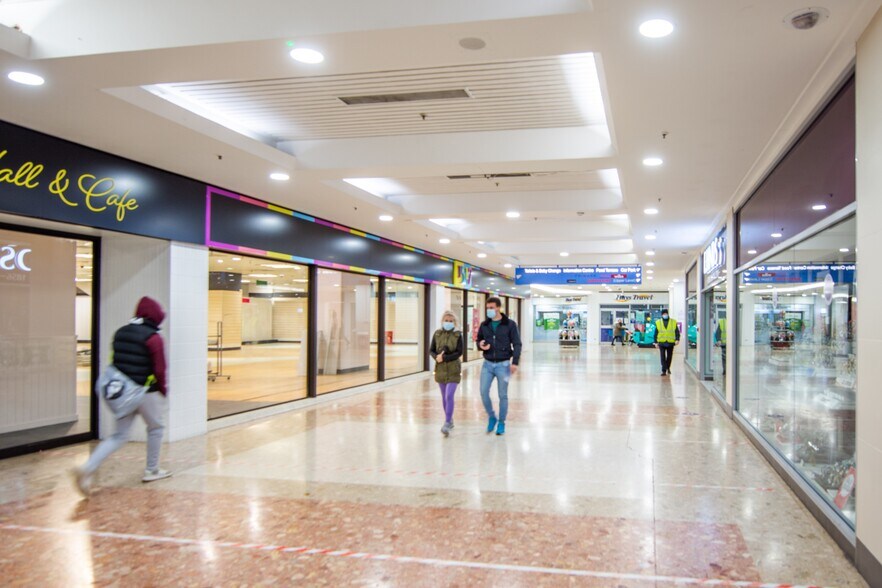 Harvey Centre, Harlow à louer - Photo intérieure – Image 3 sur 7