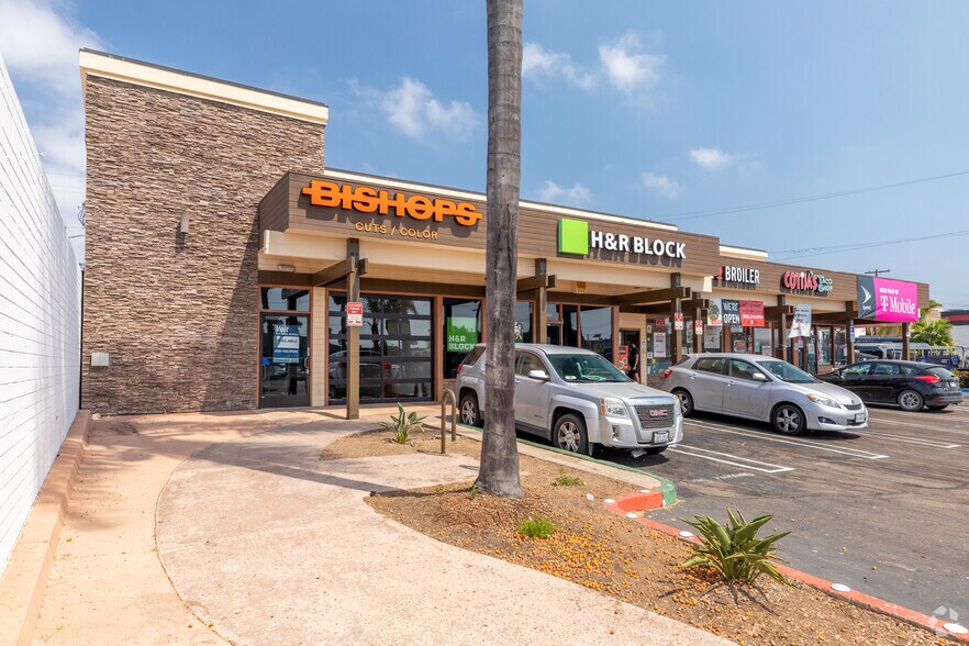 1078-1096 Garnet Ave, San Diego, CA à louer - Photo de l’immeuble – Image 3 sur 6