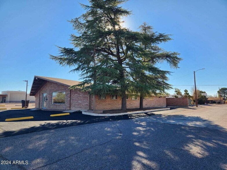 1801 E 9th St, Douglas, AZ à vendre - Photo de l’immeuble – Image 2 sur 16