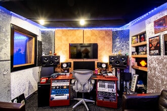 1041 N Formosa Ave, West Hollywood, CA à louer Photo intérieure– Image 1 sur 8