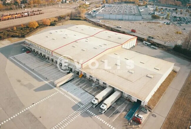 Plus de détails pour Industriel/Logistique à louer