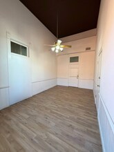 200 W Main St, Ardmore, OK à louer Photo intérieure– Image 2 sur 2