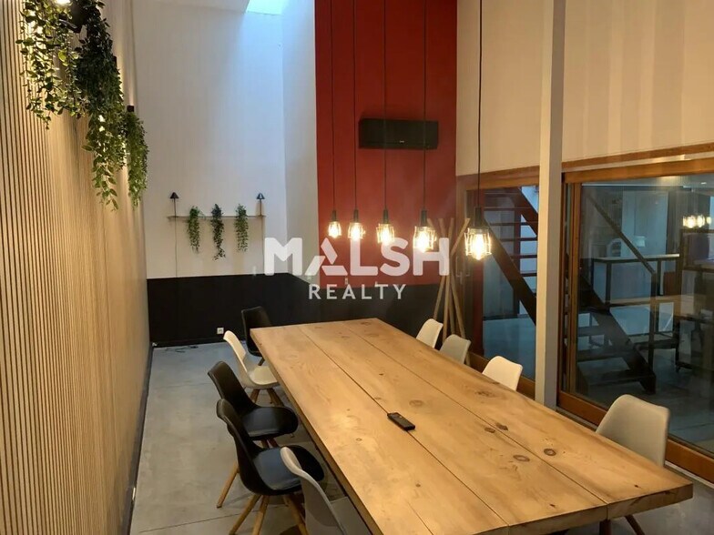 Bureau dans Lyon à vendre - Photo de l’immeuble – Image 3 sur 19