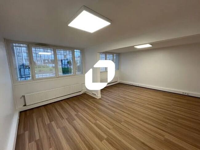 Plus de détails pour 91-93 Avenue Aristide Briand, Montrouge - Bureau à louer