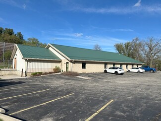 Plus de détails pour 140 W Terra Cotta Ave, Crystal Lake, IL - Industriel/Logistique à louer