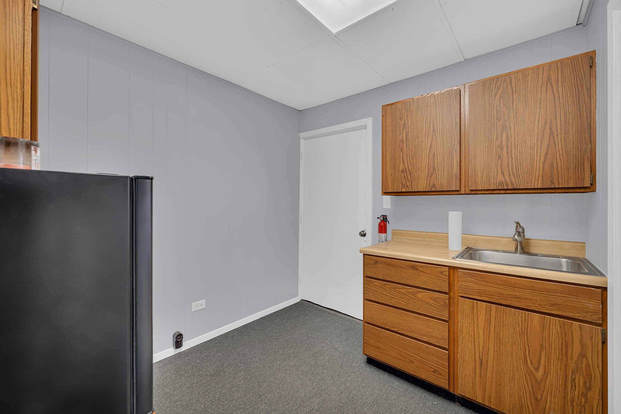 3S340 Rockwell St, Warrenville, IL à louer Photo intérieure– Image 1 sur 4