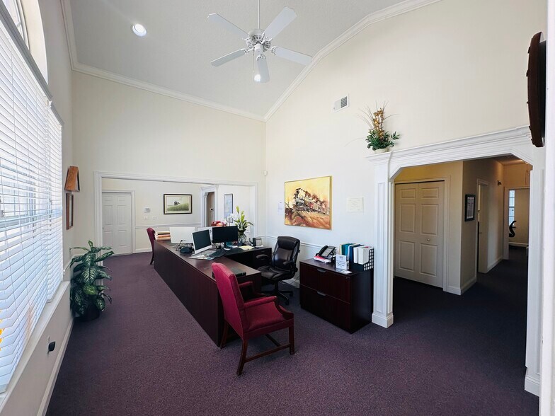 12443 San Jose Blvd, Jacksonville, FL à louer - Photo de l’immeuble – Image 3 sur 11