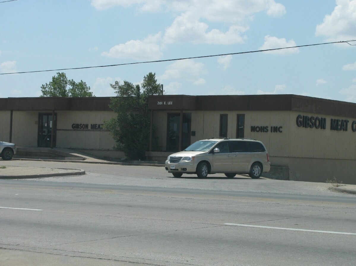 201 SE Lee Blvd, Lawton, OK à vendre Photo principale– Image 1 sur 10