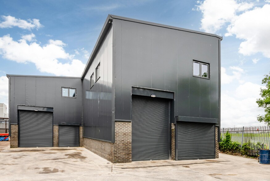 Blackhorse Ln, Londres à louer - Photo de l’immeuble – Image 1 sur 6