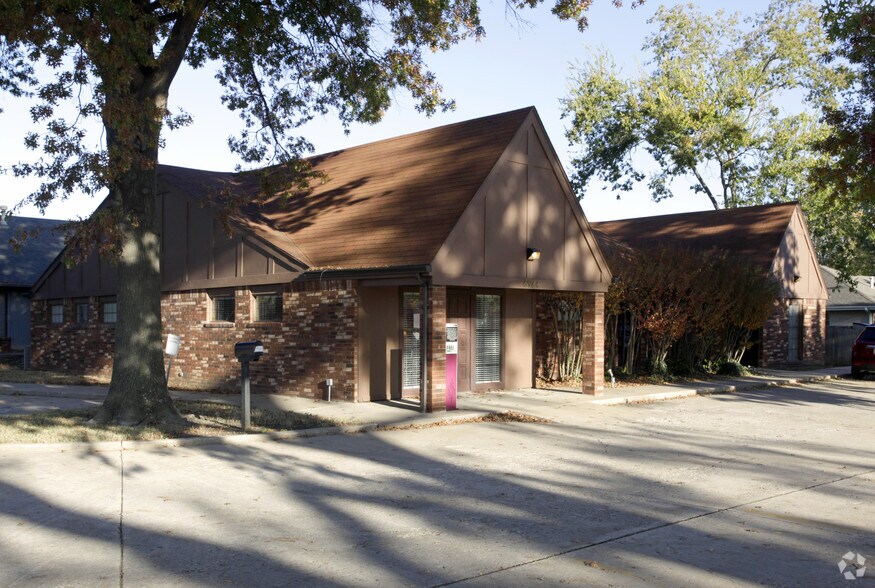 6964 S 69th East Ave, Tulsa, OK à louer - Photo principale – Image 1 sur 8