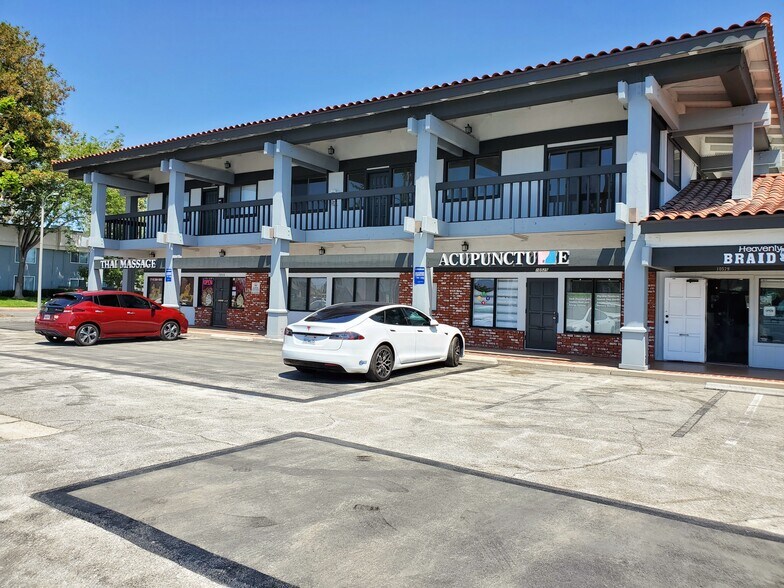 10505 Slater Ave, Fountain Valley, CA à louer - Photo de l’immeuble – Image 3 sur 6