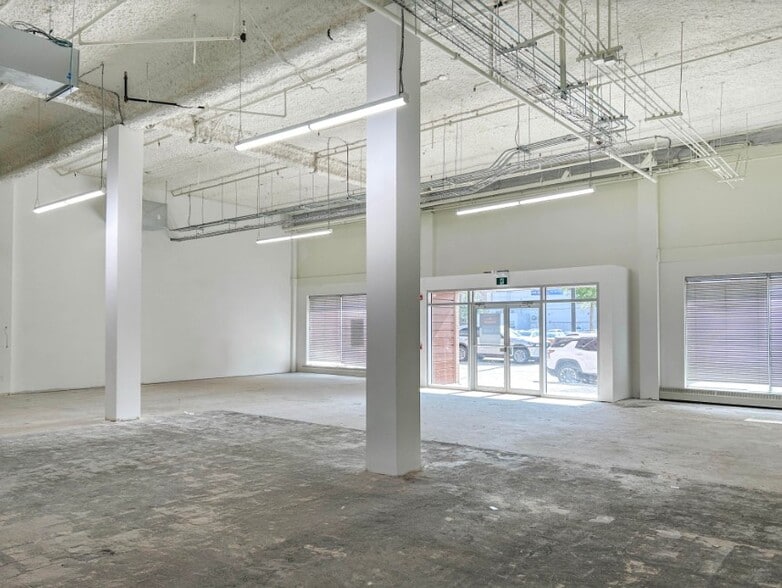 255 2nd Av N, Saskatoon, SK à louer - Photo intérieure – Image 2 sur 3