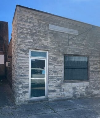 Plus de détails pour 105 W Olive St, Bridgeport, IL - Local d’activités à vendre