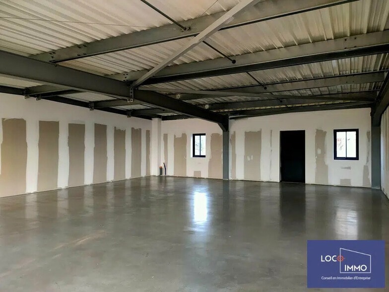 Local commercial dans Marmande à louer - Photo de l’immeuble – Image 3 sur 5