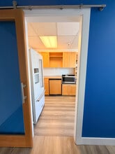 644 N Santa Cruz Ave, Los Gatos, CA à louer Photo intérieure– Image 2 sur 9