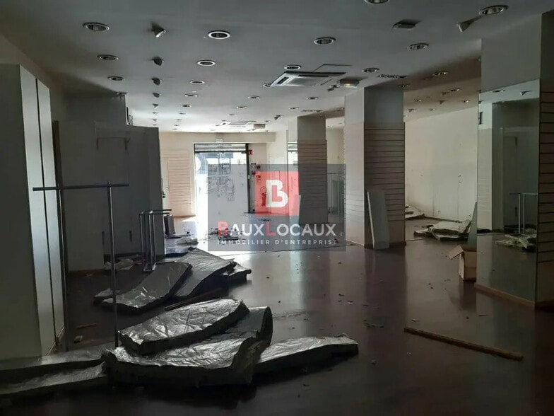 Local commercial dans Alès à louer - Photo intérieure – Image 2 sur 7