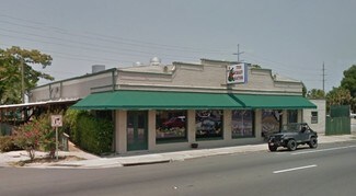 Plus de détails pour 402 N Bay St, Eustis, FL - Local commercial à vendre