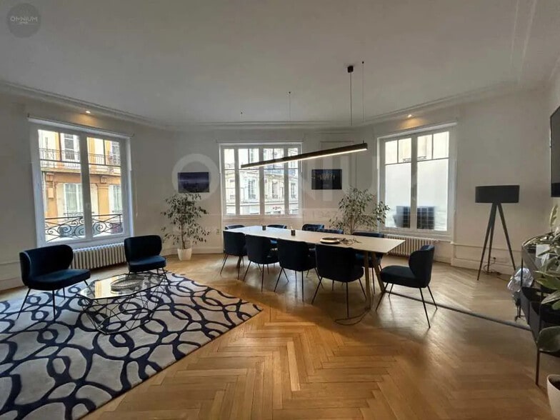 Bureau dans Lyon à louer - Photo de l’immeuble – Image 1 sur 4
