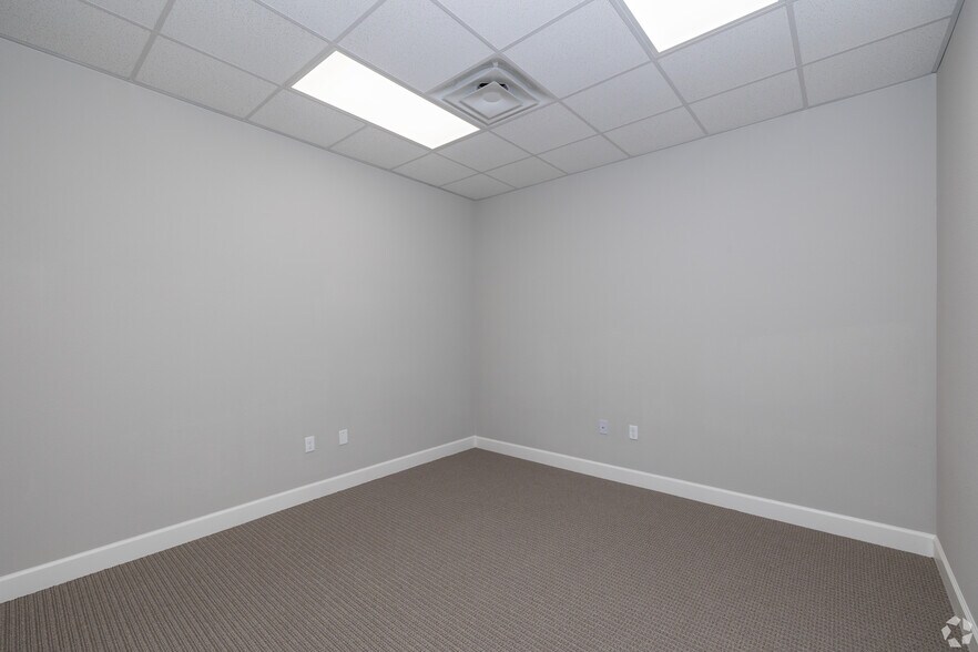 26717 Westheimer Pky, Katy, TX à vendre - Photo de l’immeuble – Image 1 sur 26