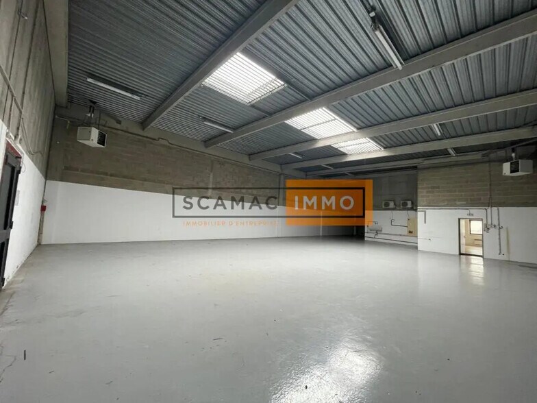 Industriel/Logistique dans Herblay-sur-Seine à louer - Photo de l’immeuble – Image 1 sur 19