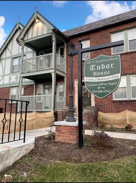 109 Brookford Rd, Syracuse, NY à vendre - Photo de l’immeuble – Image 2 sur 3