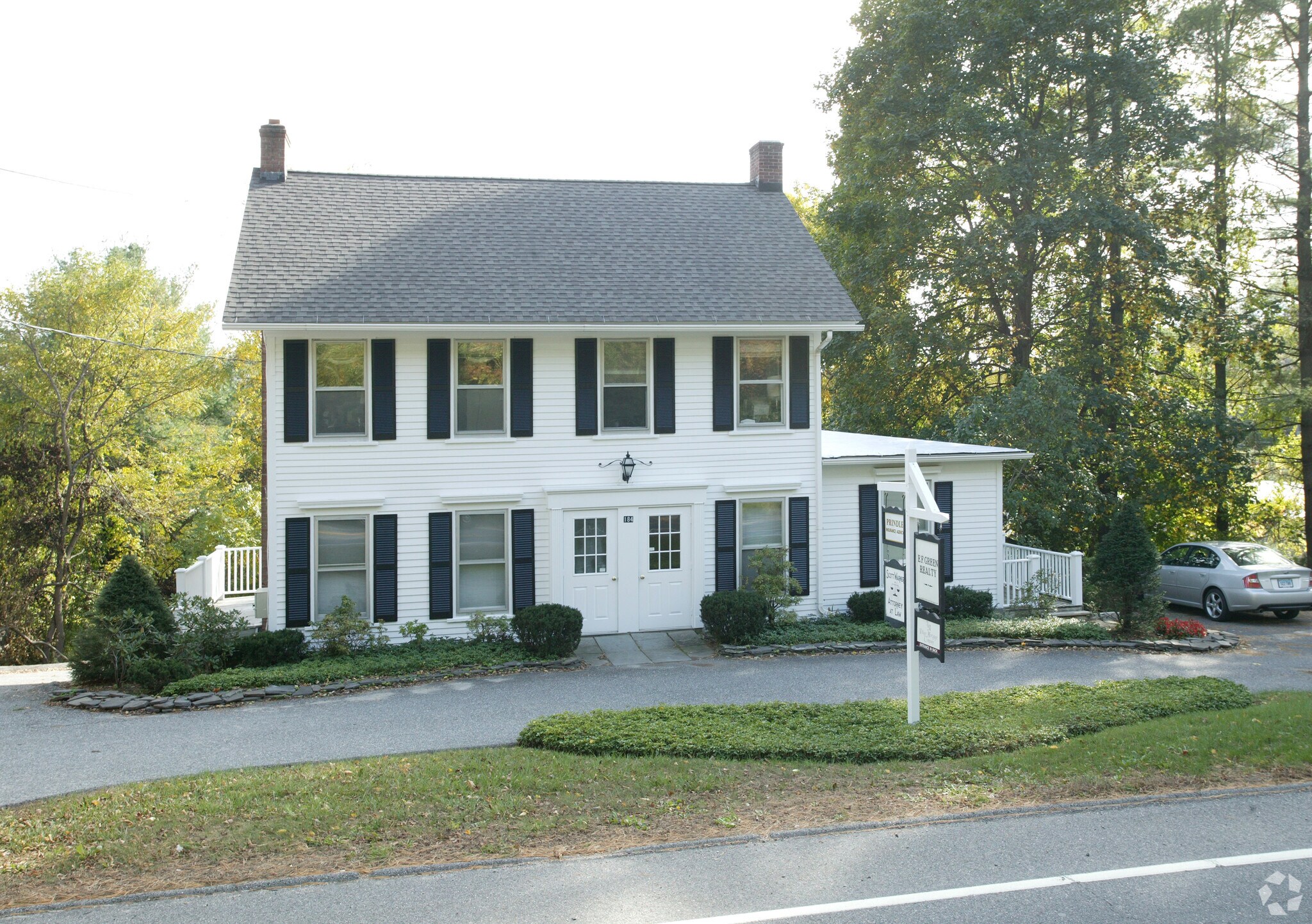 184 Main St, Salisbury, CT à vendre Photo principale– Image 1 sur 3